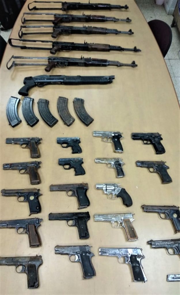 Weapons confiscated this weekend by police in Baqa Al Gharbiya. 